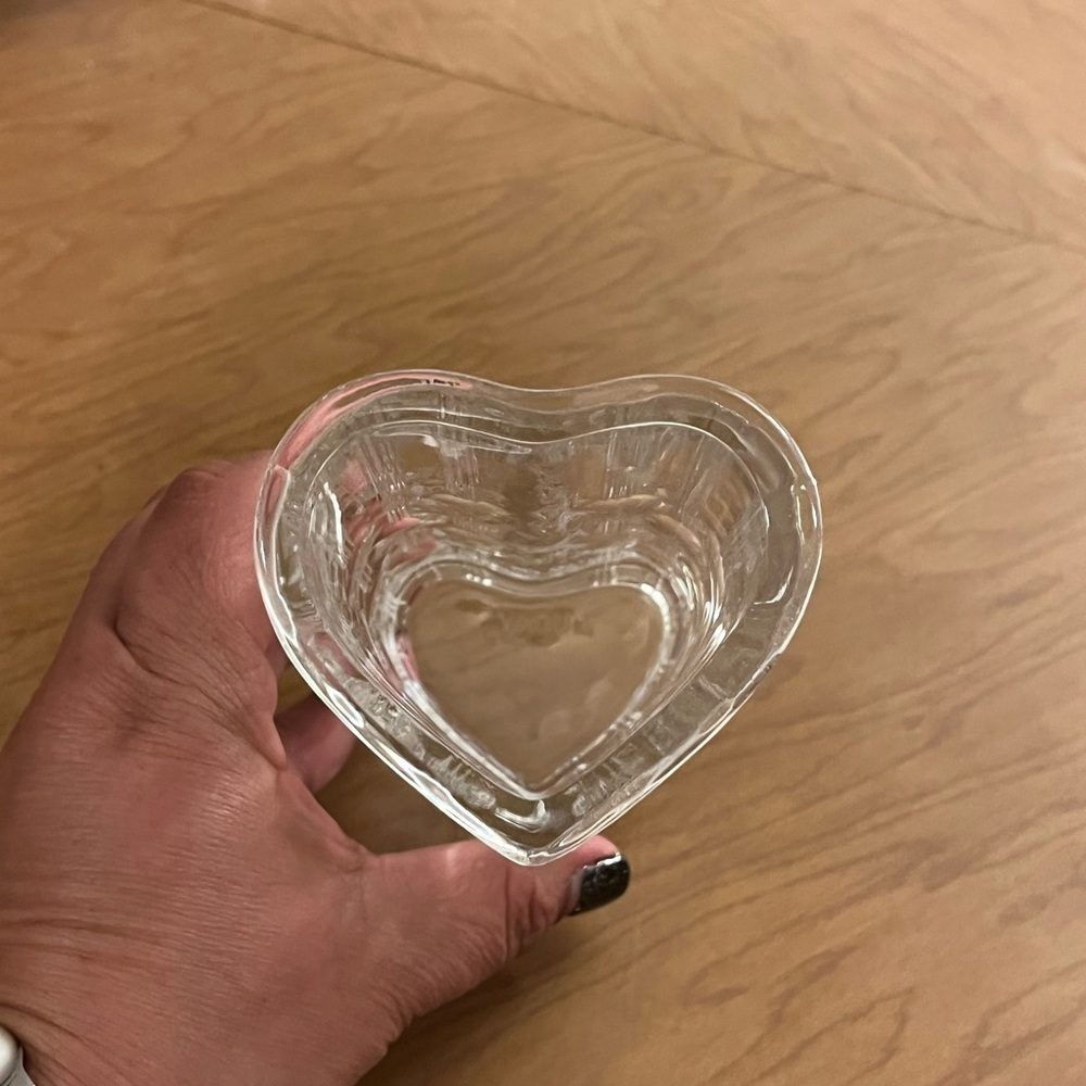 Vintage Avon Heart Shaped BUD VASE Ribbed Clear Glass Valentines Day Weighted